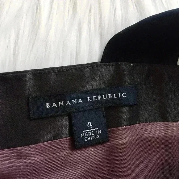 Banana Republic Sleeveless Sheath Dress w/ Pockets - Picture 5 of 6